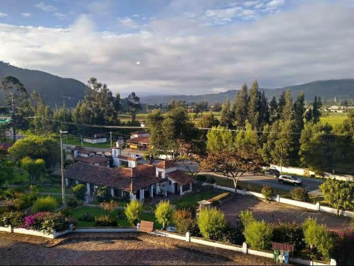Hotel Puntalarga Nobsa Екстер'єр фото