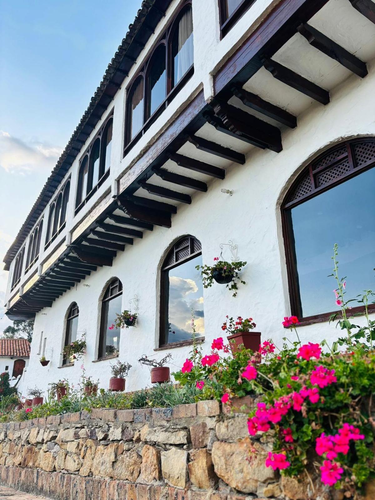 Hotel Puntalarga Nobsa Екстер'єр фото