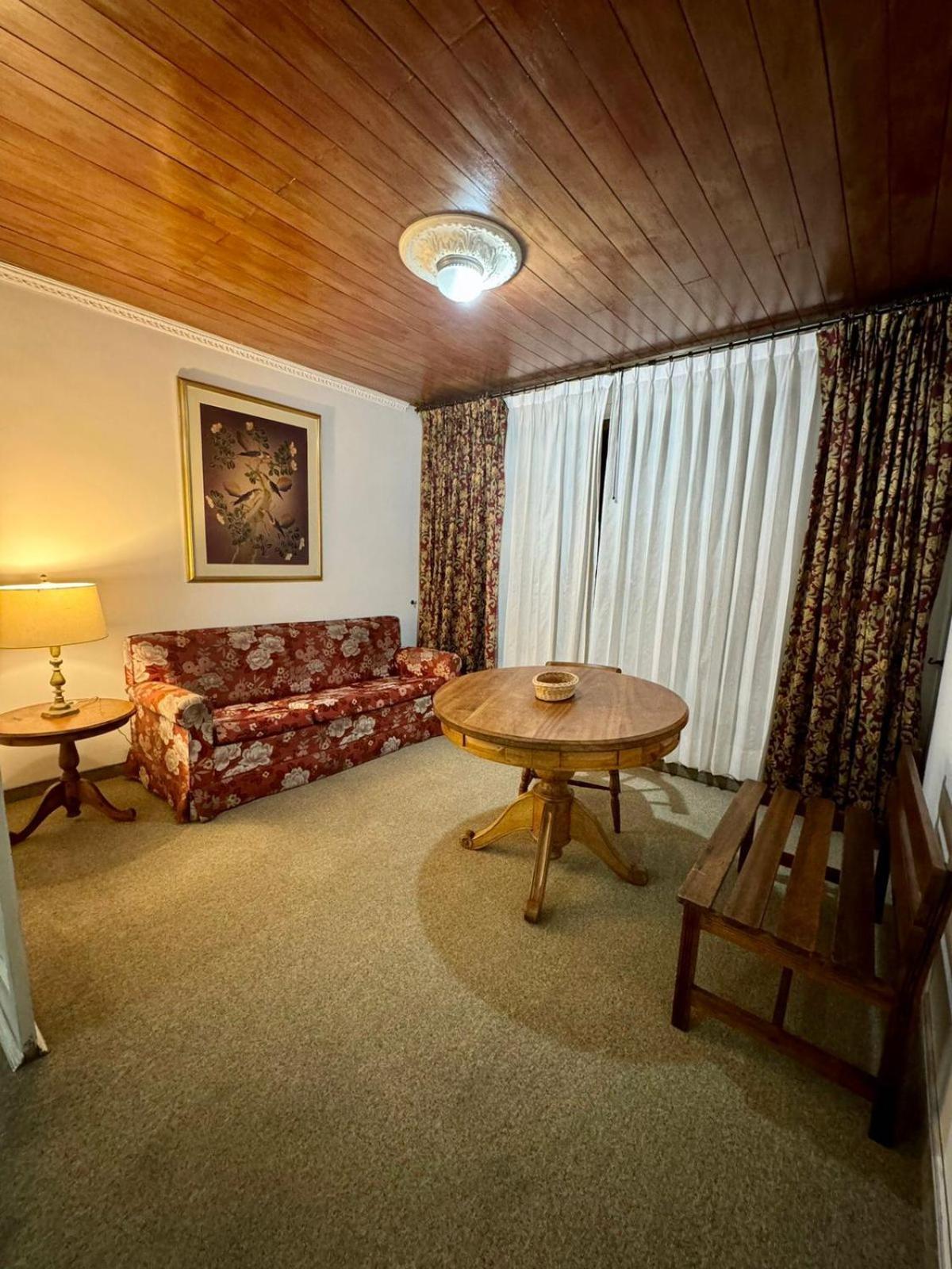 Hotel Puntalarga Nobsa Екстер'єр фото