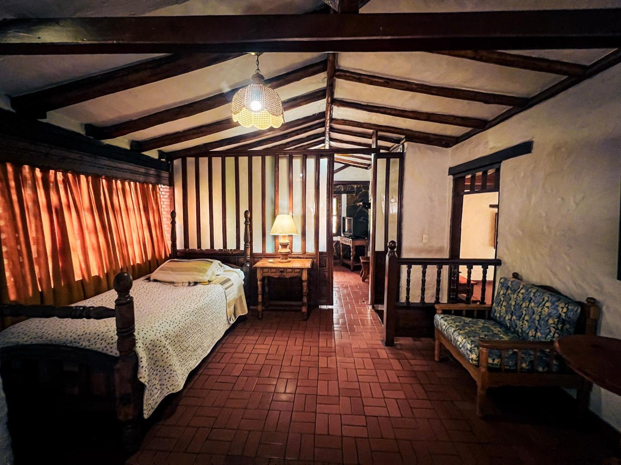 Hotel Puntalarga Nobsa Екстер'єр фото